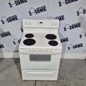 Frigidaire Stove CFEF3012GSC 30  Electric, Freestanding, 4 Burners,  Coil,  Self Clean, 5.3 cu. ft. Storage Drawer, White color, Used Refurbished.