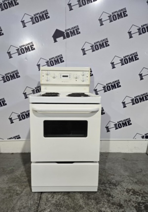 Frigidaire Stove CFEF212CS 24 Electric, Coil elements, 4 burners, 3.0 cu. ft. Storage Drawer, Used Refurbished.