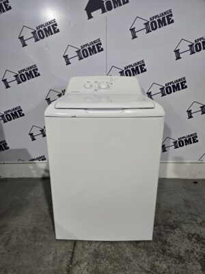 Moffat Washer MTW201BMRWW 27 Top Load, 4.4 cu. ft. agitator, 800 RPM 11 Cycles, 4 Temperature, White color, Used Refurbished. 