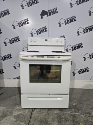 Frigidaire Stove CFEF3016LW 30  Electric, Freestanding, 4 Burners,  Coil,  Self Clean, 5.3 cu. ft. Storage Drawer, White color, Used Refurbished.