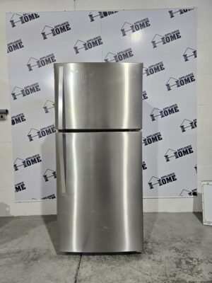 Whirlpool Fridge WRT549SZDM 30 Top freezer Refrigerator, 19  cu. ft, Optional Ice Maker, NERGY STAR, Interior Light, Frost free, Stainless Steel color, Used Refurbished.