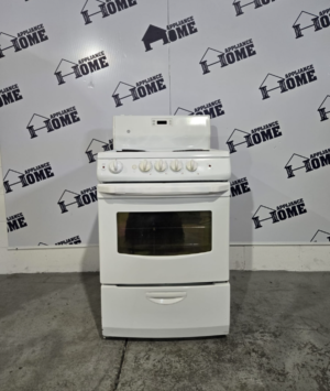 GE Stove JCAS300DMWW  24 inch condo size, Electric, Coil Top, 4 Burners, 2.9 cu. ft. Storage Drawer, White color, Used Refurbished.