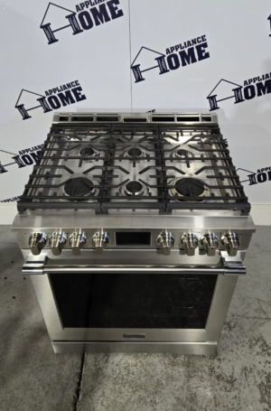 Frigidaire Professional Gas Stove PCFG3080AF 30 slide-in, 6 Burners, 18K BTU, Gas Range, 6 cu ft Steam cook, Air Fry, Self clean, Steam clean, Convection, storage drawer, Stainless Steel, Used like new, latest model.