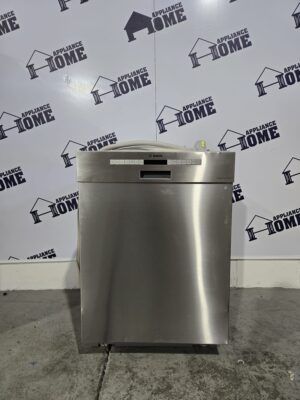 Bosch Dishwasher 300 Series SHE53B75UC 24 built-in, 3 racks, 15 capacity, 6 cycles, quiet 46 dB, Smart Wifi , Stainless Steel color, Used Refurbished